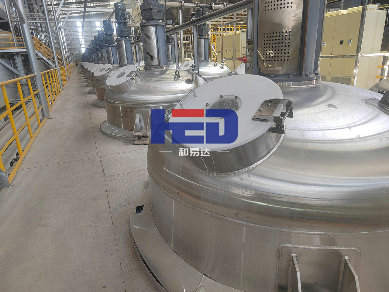 云南某項目二期——年產萬噸級新能源鋰電自動化生產線不銹鋼罐體